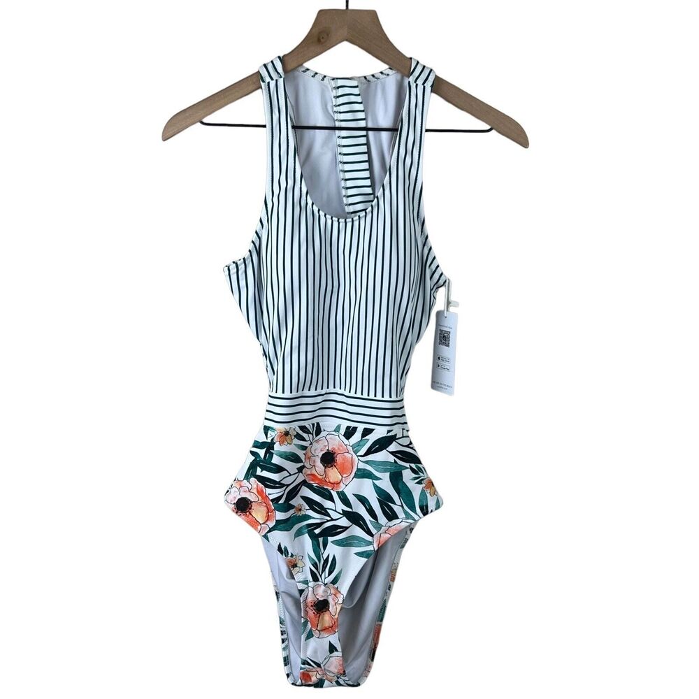 Cupshe Womens Miss‎ U Poppy Print One Peice Swimsuit Large NWT